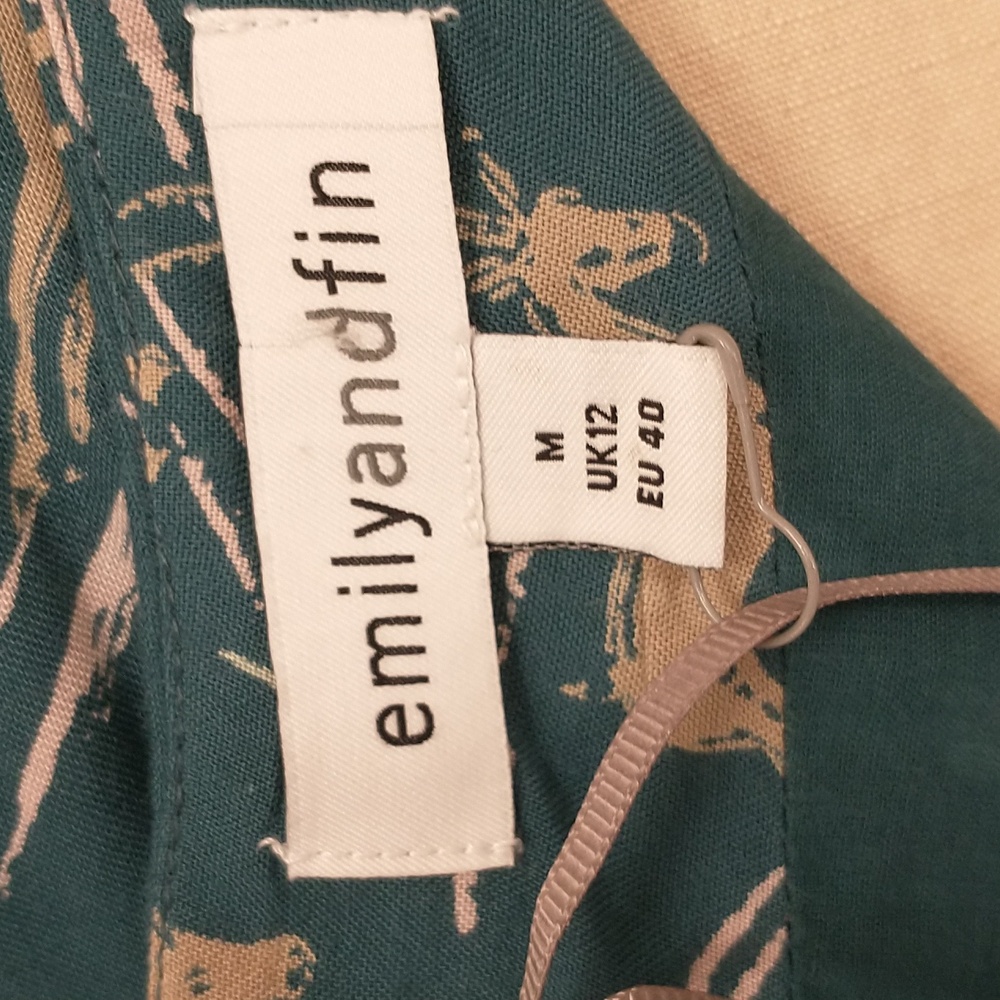 Quality Midi Dress Deer Forest Print Feminine Cap Sleeve Emily and Fin London UK - Picture 9 of 15